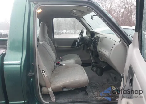 2000 Ford Ranger Xl/Xlt z USA, uszkodzony, nr VIN 1FTYR11V3YTA44626